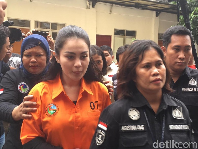 Nangis Kejer, Jennifer Dunn: Bang, Saya Nggak Mau Dihukum, Saya Mau Disembuhin