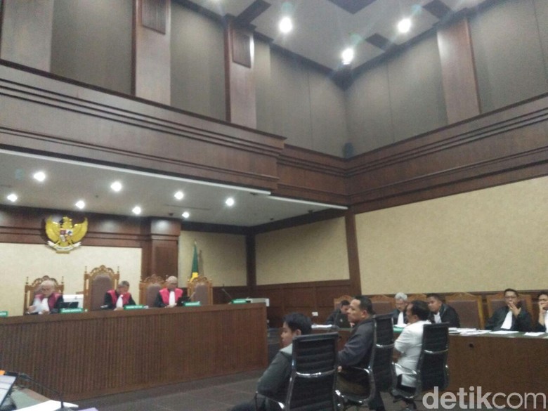 Sekjen KONI Akui Beri USD 80 Ribu Terkait Pencalonan Pimpinan BPK Sekjen KONI Akui Beri USD 80 Ribu Terkait Pencalonan Pimpinan BPK