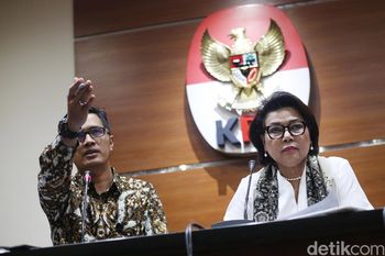 KPK Resmi Tetapkan Fredrich Yunadi dan Dokter Novanto Tersangka