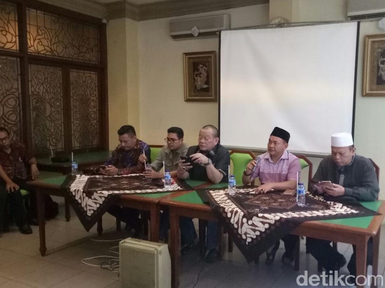 Selain Jatim, Presidium 212 Sorongkan Calon di Bogor dan Cirebon Selain Jatim, Presidium 212 Sorongkan Calon di Bogor dan Cirebon