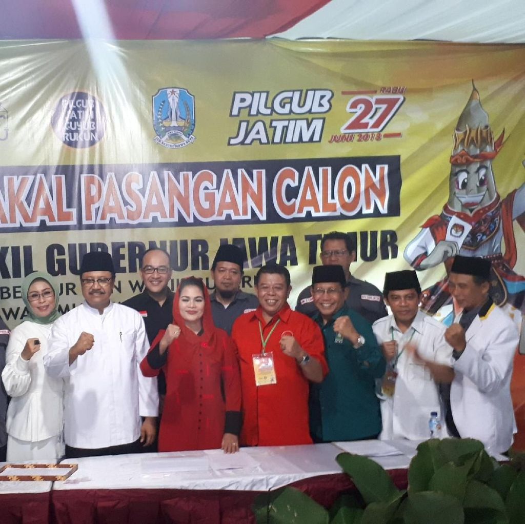 Selesai Daftar ke KPU, Gus Ipul-Puti Bicara soal Takdir Duet Selesai Daftar ke KPU, Gus Ipul-Puti Bicara soal Takdir Duet