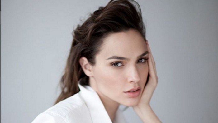 Rajin olahraga dan ikuti pola makan sehat jadi rahasia tubuh ramping Gal Gadot. (Foto: Instagram/gal_gadot) Rajin olahraga dan ikuti pola makan sehat jadi rahasia tubuh ramping Gal Gadot. (Foto: Instagram/gal_gadot)