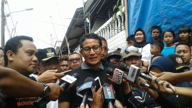 Sandi: Menteri Susi Semangat Kasih Masukan untuk Raperda Reklamasi Sandi: Menteri Susi Semangat Kasih Masukan untuk Raperda Reklamasi