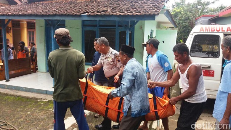 Hilang 3 Hari, Remaja Jepara Ditemukan Tewas di Sungai Hilang 3 Hari, Remaja Jepara Ditemukan Tewas di Sungai