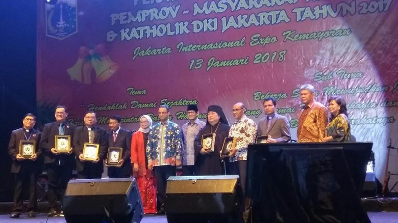 Hadiri Perayaan Natal Bersama, Anies Bicara Soal Kesederhanaan Hadiri Perayaan Natal Bersama, Anies Bicara Soal Kesederhanaan