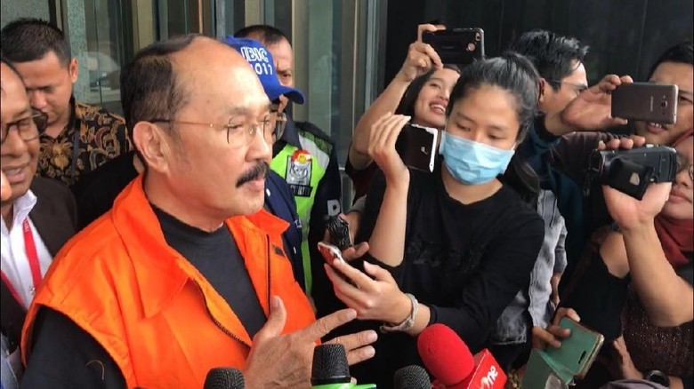 Fredrich Sebut Dibumihanguskan KPK, Pengacara: Dia Merasa Tak Salah Fredrich Sebut Dibumihanguskan KPK, Pengacara: Dia Merasa Tak Salah