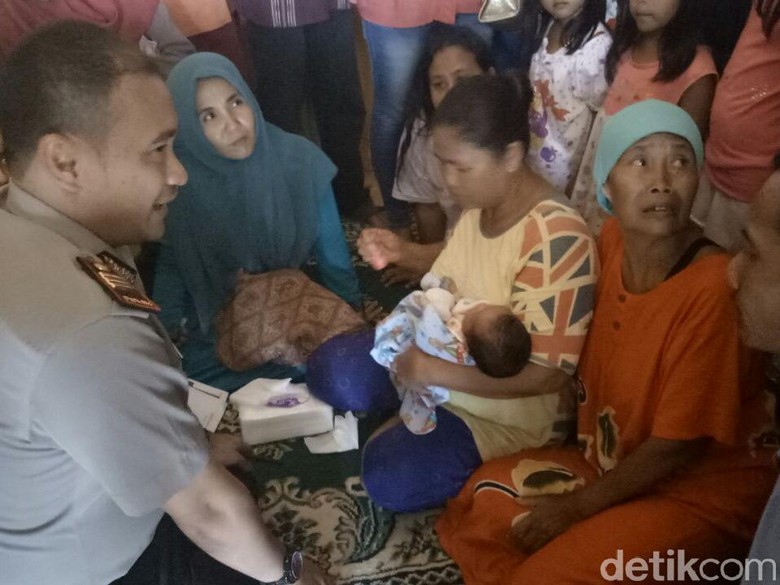 Dengar Tangis Bayi di Mihrab Masjid, Begini Reaksi Warga Mojokerto Dengar Tangis Bayi di Mihrab Masjid, Begini Reaksi Warga Mojokerto
