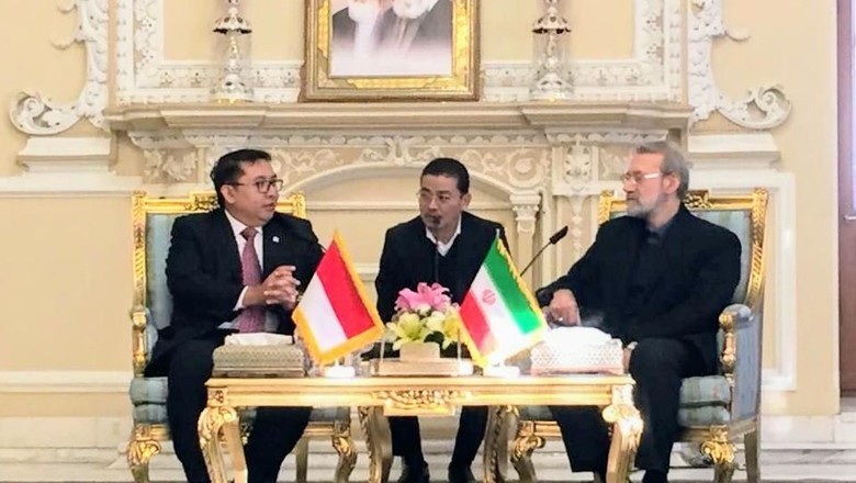 Bicara di Iran, Fadli Zon: Muslim Harus Bersatu Redakan Konflik Islam Bicara di Iran, Fadli Zon: Muslim Harus Bersatu Redakan Konflik Islam
