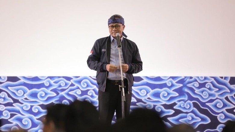 Pernyataan Zulkifli Hasan soal Sikap 5 Fraksi di DPR Terkait LGBT Pernyataan Zulkifli Hasan soal Sikap 5 Fraksi di DPR Terkait LGBT