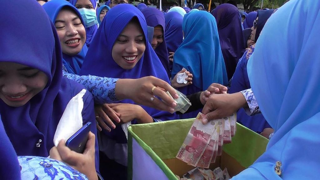 Dalam 5 Menit, PNS di Gorontalo Kumpulkan Infak Rp 558 Juta Dalam 5 Menit, PNS di Gorontalo Kumpulkan Infak Rp 558 Juta