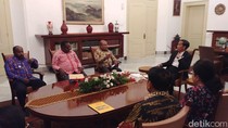 Bupati Asmat Target Penanganan KLB Campak Selesai Sebulan Bupati Asmat Target Penanganan KLB Campak Selesai Sebulan