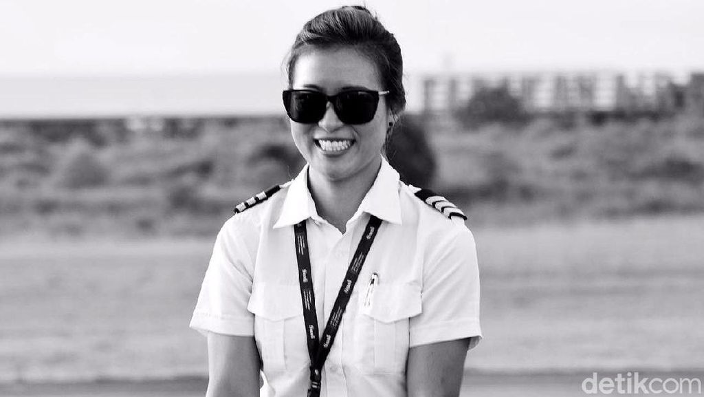 Berkenalan dengan Pilot Cantik Susi Air Berkenalan dengan Pilot Cantik Susi Air