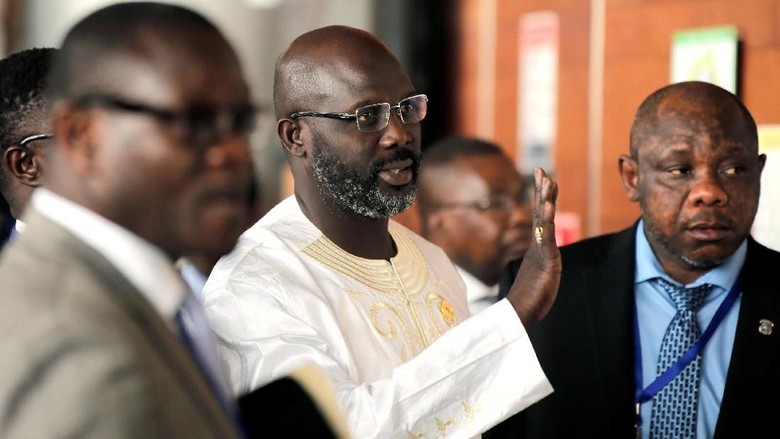 Presiden Liberia Potong Gajinya untuk Bantu Perekonomian Negara Presiden Liberia Potong Gajinya untuk Bantu Perekonomian Negara