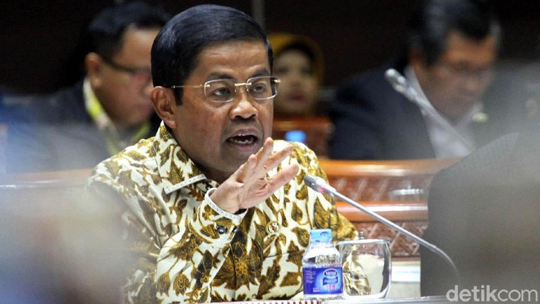Mensos Idrus Minta Pembangunan Papua Harus Sesuai Karakter Daerah Mensos Idrus Minta Pembangunan Papua Harus Sesuai Karakter Daerah