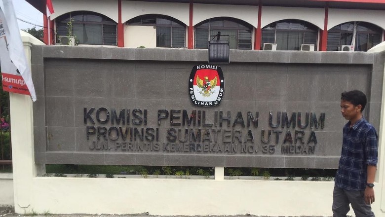 7 Parpol di Sumut Belum Memenuhi Syarat Verifikasi Faktual 7 Parpol di Sumut Belum Memenuhi Syarat Verifikasi Faktual
