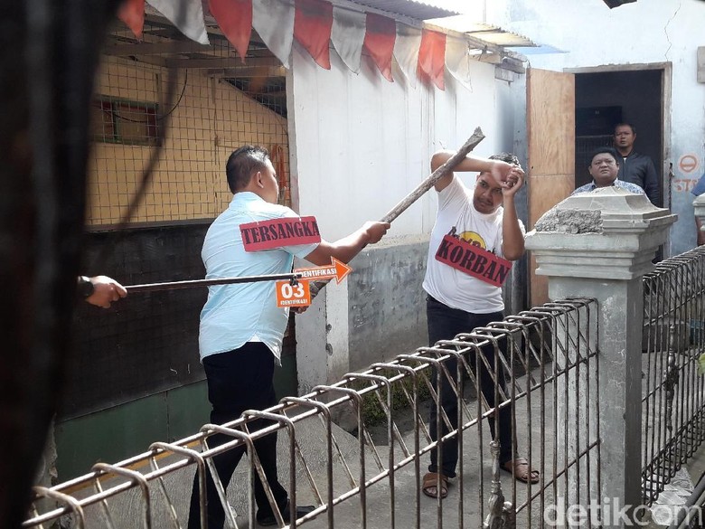 Penganiaya Ustaz Prawoto Pakai Kaos Parpol, PDIP: Dia Bukan Kader Penganiaya Ustaz Prawoto Pakai Kaos Parpol, PDIP: Dia Bukan Kader
