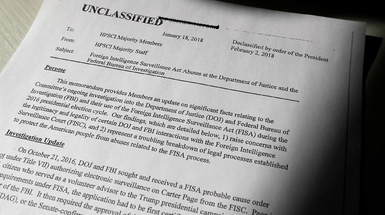 Memo Rahasia Sudutkan FBI Diungkap Trump, Apa Isinya? Memo Rahasia Sudutkan FBI Diungkap Trump, Apa Isinya?