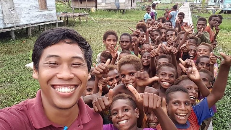 Dokter di Papua ke BEM UI: Di Asmat, Air Mineral untuk Bilas Daki  Dokter di Papua ke BEM UI: Di Asmat, Air Mineral untuk Bilas Daki Â
