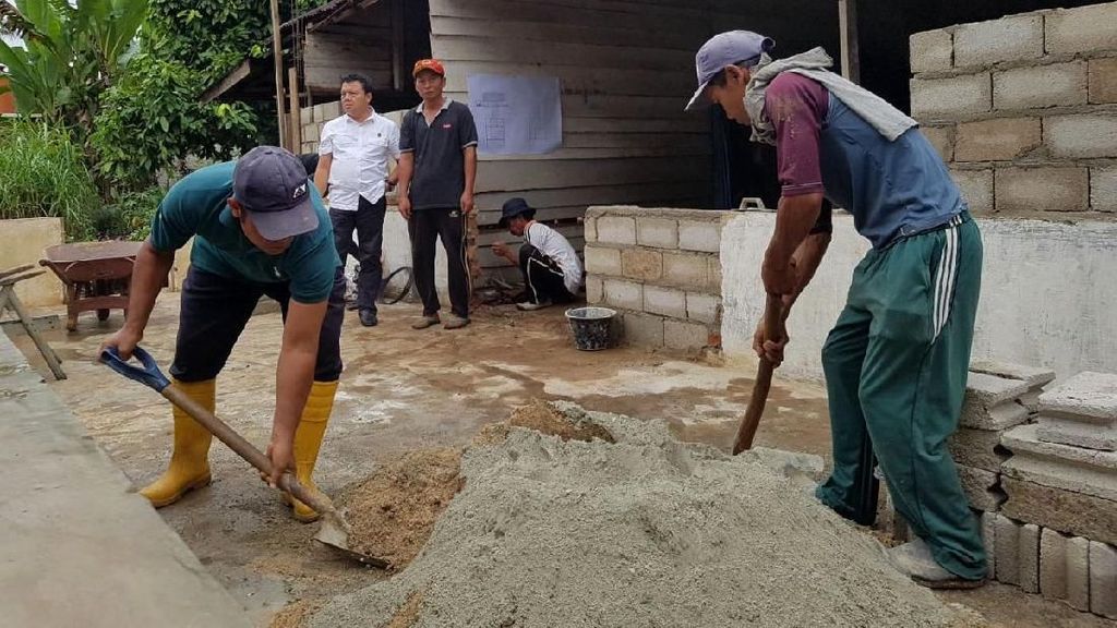 Ini Dia Program Padat Karya Cash Pertama Jokowi Ini Dia Program Padat Karya Cash Pertama Jokowi