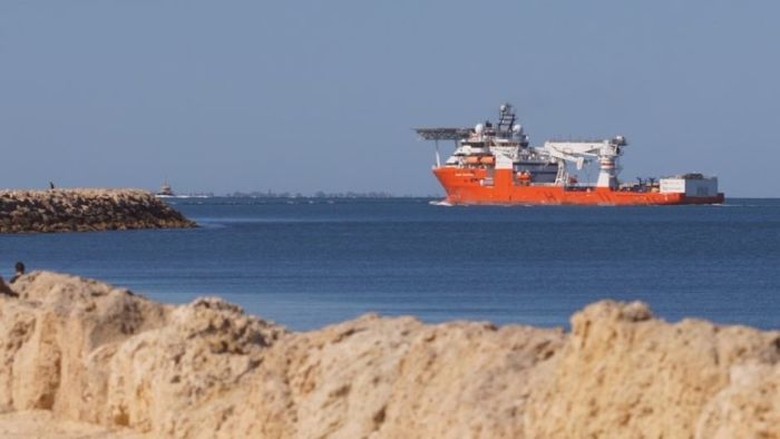 Kapal Pencari Pesawat MH370 Diam-Diam Bersandar di Perth Kapal Pencari Pesawat MH370 Diam-Diam Bersandar di Perth