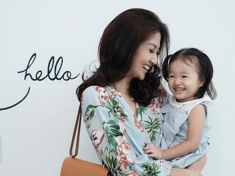 Anak Ruben Onsu-Sarwendah Sudah Mulai Syuting, Kritis soal Tawaran yang Datang Anak Ruben Onsu-Sarwendah Sudah Mulai Syuting, Kritis soal Tawaran yang Datang