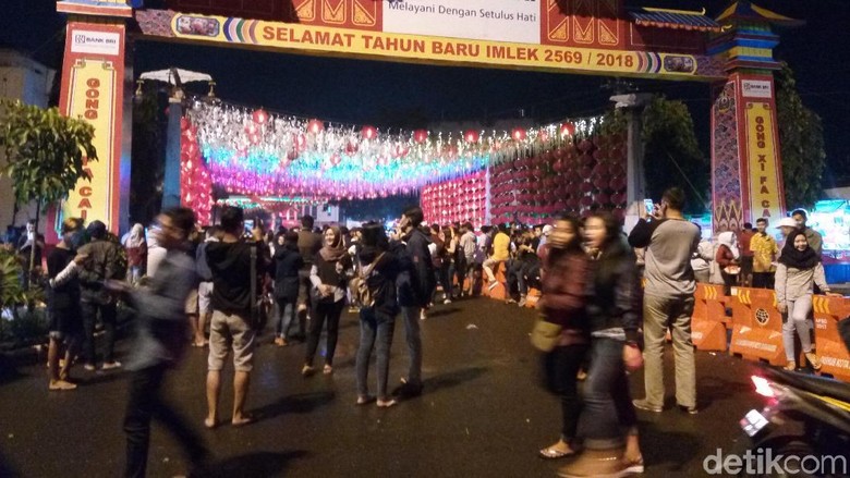 Urus Perpanjangan SIM di Solo Bisa Sambil Wisata Lampion Imlek Urus Perpanjangan SIM di Solo Bisa Sambil Wisata Lampion Imlek