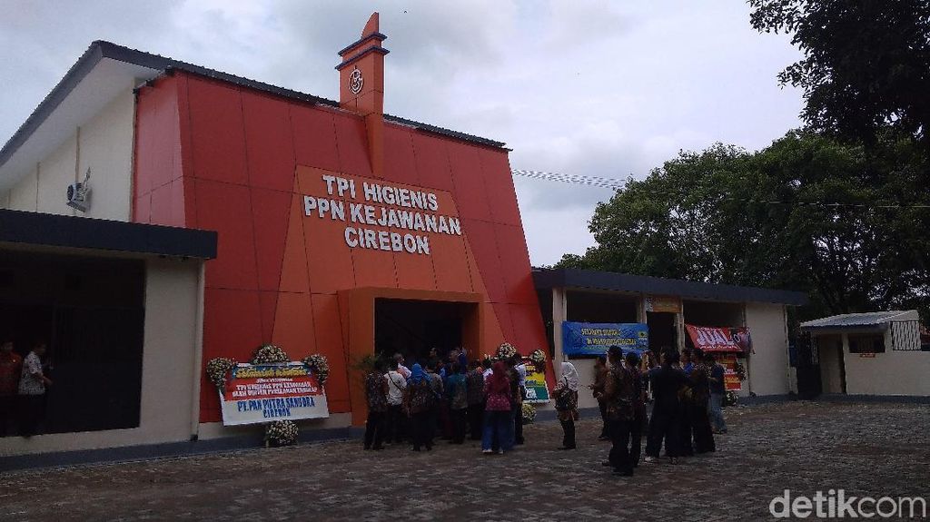 KKP Bangun 60 Tempat Lelang Ikan Standar Internasional Tahun Ini KKP Bangun 60 Tempat Lelang Ikan Standar Internasional Tahun Ini