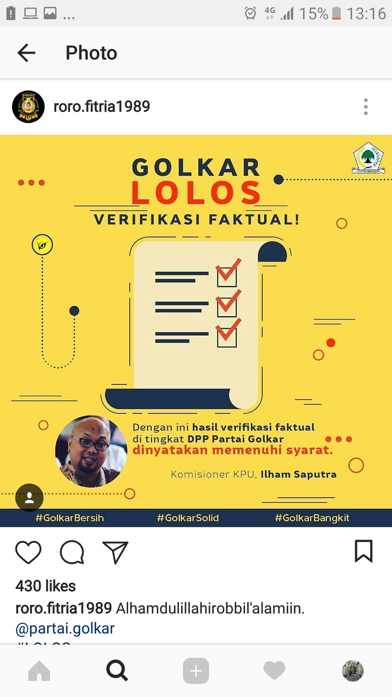 Foto Gaya Roro Fitria Berjaket Golkar