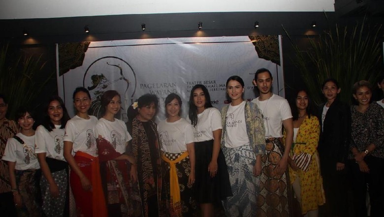 Main Wayang Orang, Nikita Mirzani Ingin Bantu Pengidap Hydrocephalus Main Wayang Orang, Nikita Mirzani Ingin Bantu Pengidap Hydrocephalus