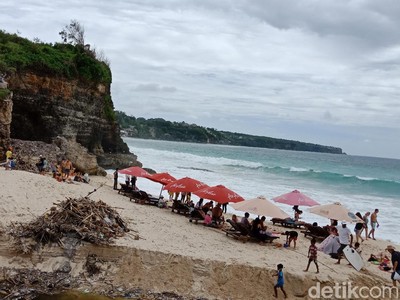 Pantai Dreamland Bali yang Jadi Pilihan, Walau... Pantai Dreamland Bali yang Jadi Pilihan, Walau...