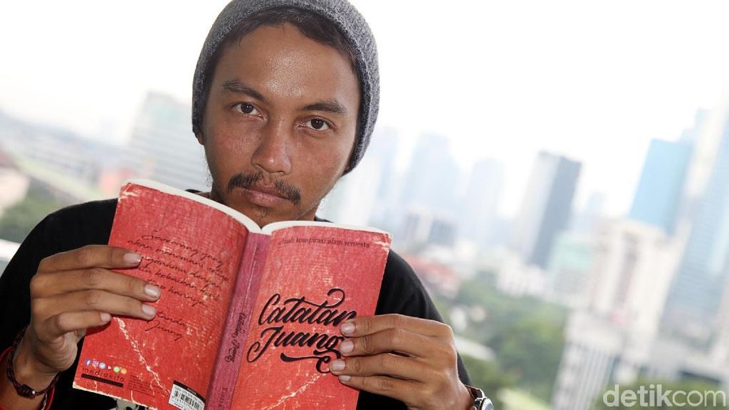 Perjalanan Fiersa Besari Keliling Indonesia 8 Bulan Berbuah Karya Buku Perjalanan Fiersa Besari Keliling Indonesia 8 Bulan Berbuah Karya Buku
