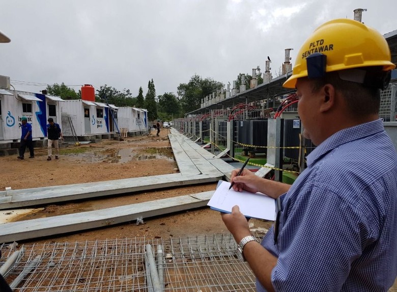 PLN Operasikan Mesin Pembangkit 17 MW di Kutai Barat PLN Operasikan Mesin Pembangkit 17 MW di Kutai Barat