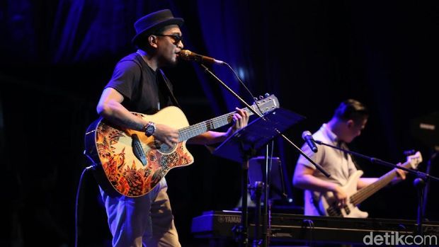 Glenn Fredly Berikan Penghormatan untuk Slank di BNI Java Jazz Festival 2018 