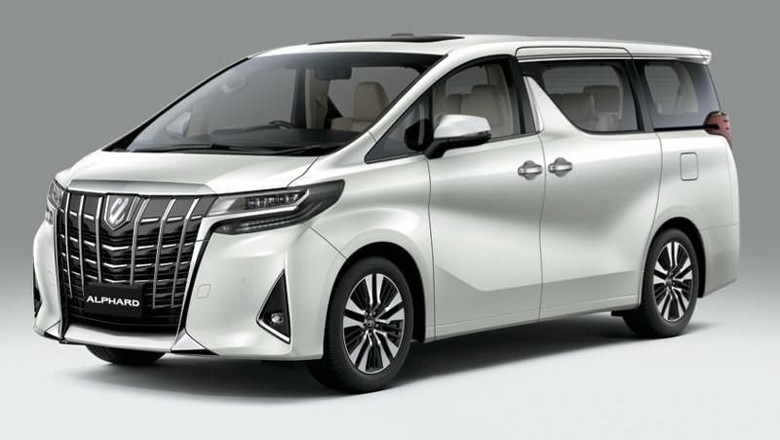 Toyota Alphard, Fortuner dan Innova Antar Atlet Asian Games Toyota Alphard, Fortuner dan Innova Antar Atlet Asian Games