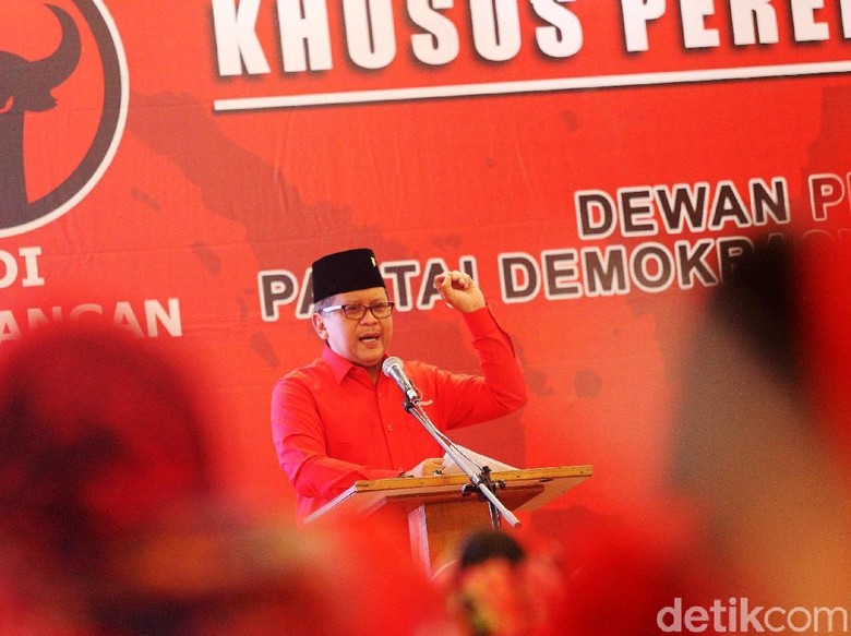 PDIP: Manuver #2019GantiPresiden karena Tak Bisa Saingi Jokowi PDIP: Manuver #2019GantiPresiden karena Tak Bisa Saingi Jokowi