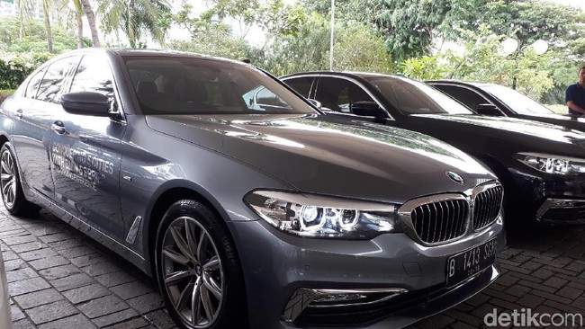 Jakarta-Surabaya Kendarai BMW 520i? Siapa Takut! Jakarta-Surabaya Kendarai BMW 520i? Siapa Takut!