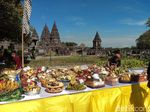 Khidmat Upacara Tawur Kesanga di Prambanan