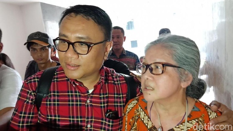 Dipolisikan Soal Kekerasan Anak Asuh, Chandri Laporkan LPAI Dipolisikan Soal Kekerasan Anak Asuh, Chandri Laporkan LPAI