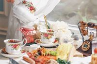 Bisa Nikmati <i>Afternoon Tea</i> yang Komplet dan Cantik di 5 Kafe Ini