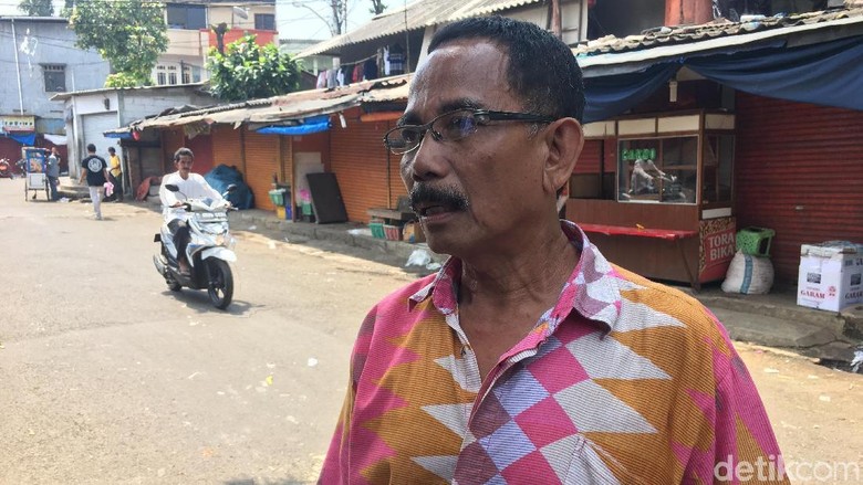 Ketua RW: Besi Proyek di Pasar Rumput Sudah 2 Kali Timpa Warga Ketua RW: Besi Proyek di Pasar Rumput Sudah 2 Kali Timpa Warga