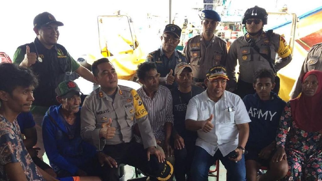 3 Hari Terdampar di Pulau, 7 Warga Tual Hanya Makan Pisang 3 Hari Terdampar di Pulau, 7 Warga Tual Hanya Makan Pisang