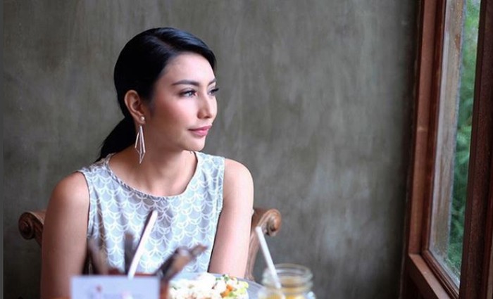 Mirasih Tyas Endah atau biasa dipanggil Tyas Mirasih merupakan seorang artis, model video klip, juga presenter. Wanita yang akrab dipanggil Tyas ini, ternyata suka menikmati brunch dan kopi. Foto: Instagram @tyasmirasih