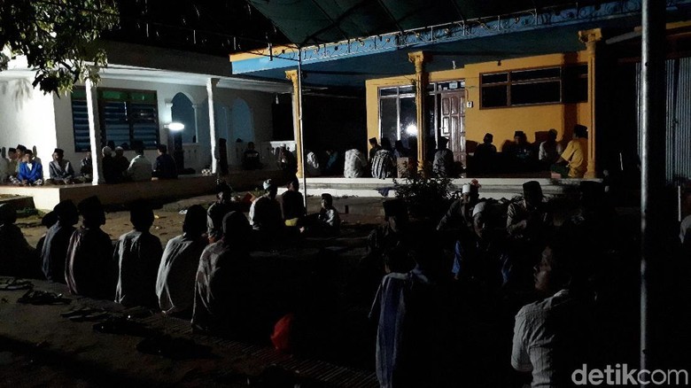 Harapan Keluarga Tahu Jenazah Zaini Tak Bisa Dibawa ke Indonesia Harapan Keluarga Tahu Jenazah Zaini Tak Bisa Dibawa ke Indonesia