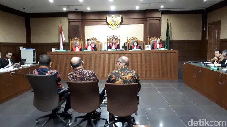 Alasan Novanto Minta 2 Politikus Golkar Jadi Saksi Meringankan Alasan Novanto Minta 2 Politikus Golkar Jadi Saksi Meringankan