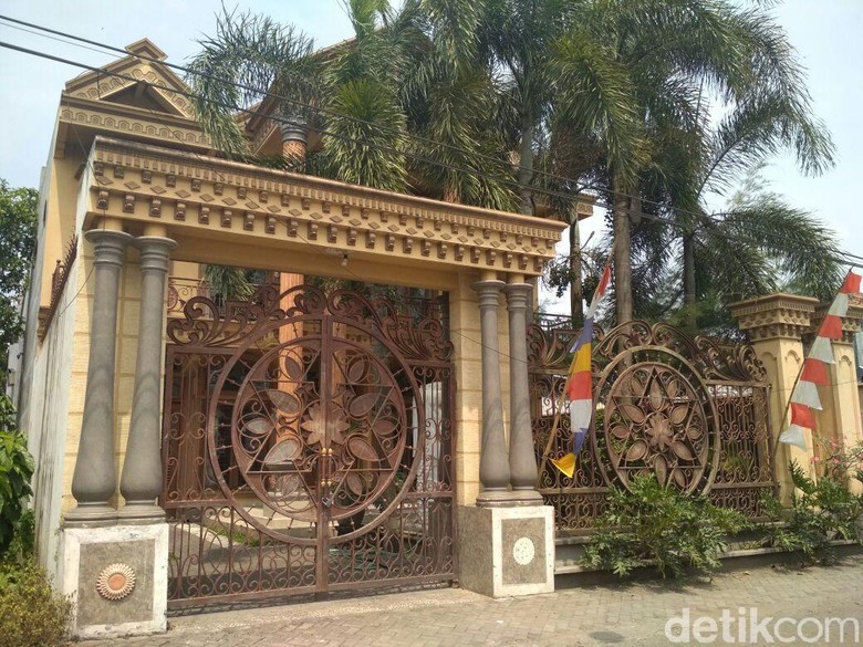 Ini Rumah Mujiono yang Dibayar Pakai Uang Mainan Rp 4,5 Miliar Ini Rumah Mujiono yang Dibayar Pakai Uang Mainan Rp 4,5 Miliar