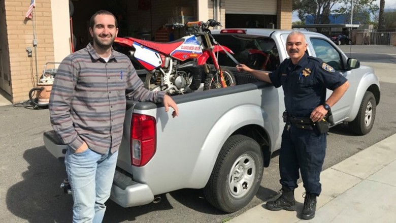 Hilang 17 Tahun, Motor Ini Kembali ke Pemiliknya Hilang 17 Tahun, Motor Ini Kembali ke Pemiliknya