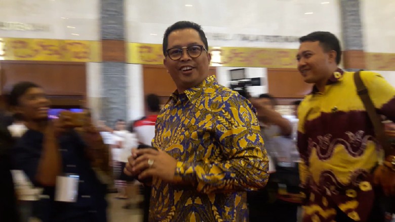 Dewan Pembina Golkar Masih Belum Restui Pencopotan Mahyudin Dewan Pembina Golkar Masih Belum Restui Pencopotan Mahyudin