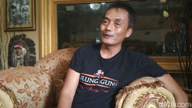 Ini Dia Sosok Nasabah yang Bayar Utang Pakai Uang Mainan Rp 4,5 M Ini Dia Sosok Nasabah yang Bayar Utang Pakai Uang Mainan Rp 4,5 M