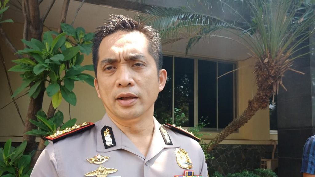 8 Orang Tewas, Penjual Miras Oplosan di Jagakarsa Jadi Tersangka 8 Orang Tewas, Penjual Miras Oplosan di Jagakarsa Jadi Tersangka