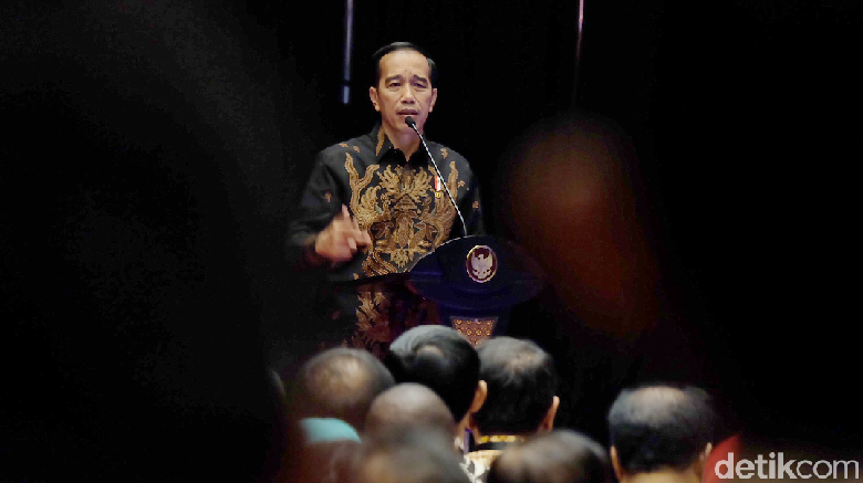 Ratas Persiapan Ramadan, Jokowi Minta Polri/TNI Jaga Keamanan Ratas Persiapan Ramadan, Jokowi Minta Polri/TNI Jaga Keamanan
